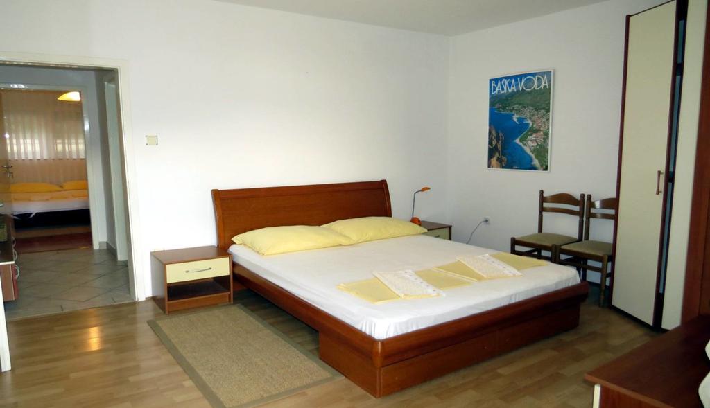 Apartments Corluka Baska Voda Exterior photo
